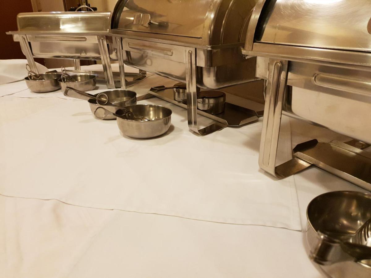Hotel Carlstadt カルロヴァッツ エクステリア 写真